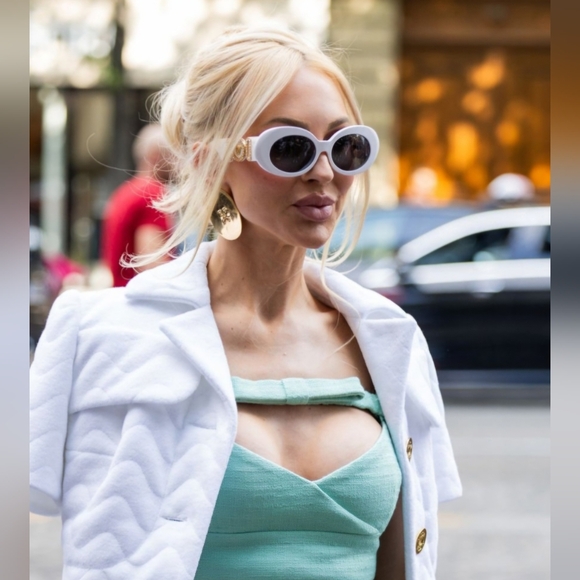 VERSACE 4426BU WHITE GOLD MEDUSA ICONIC CLASSIC SUNGLASSES - Picture 2 of 13